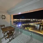 Ocean View Apartment With Airco